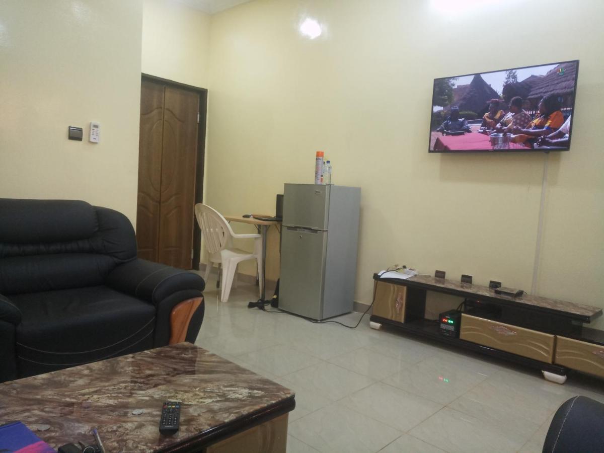 Résidence Lynda Prestige Ouagadougou Esterno foto