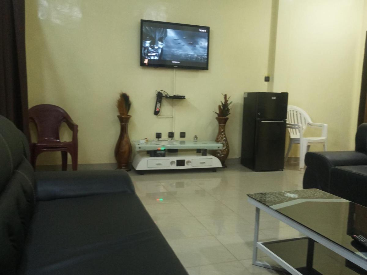 Résidence Lynda Prestige Ouagadougou Esterno foto